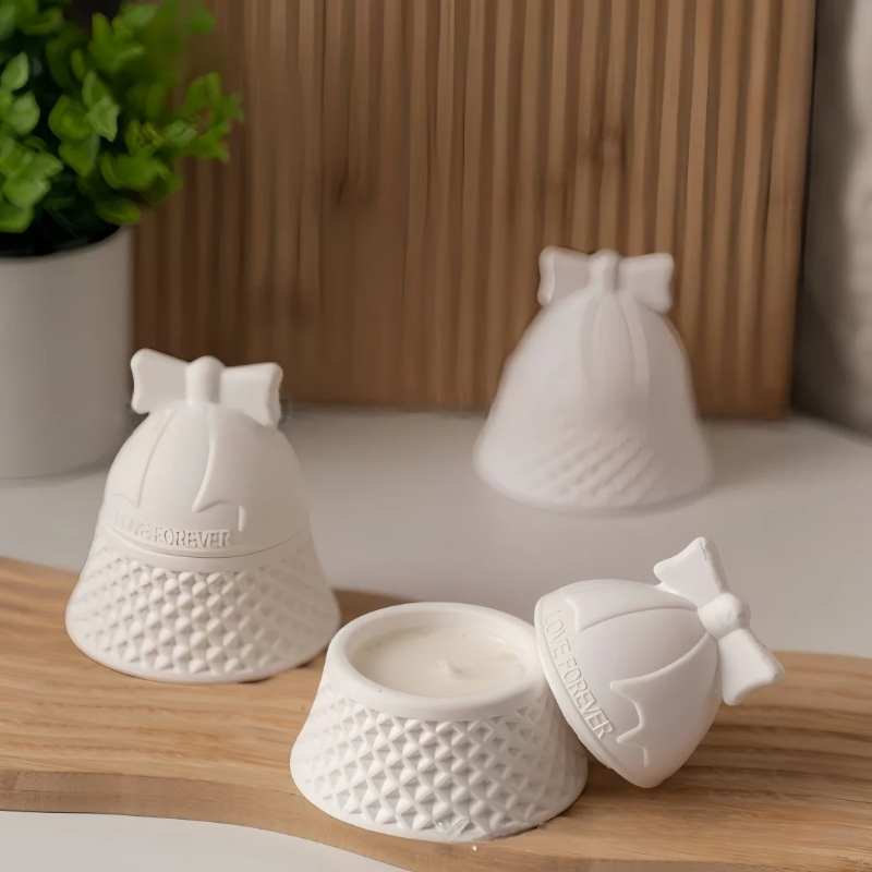 Idli Steamer Mold - قالب سيليكون على شكل جرس الكريسماس